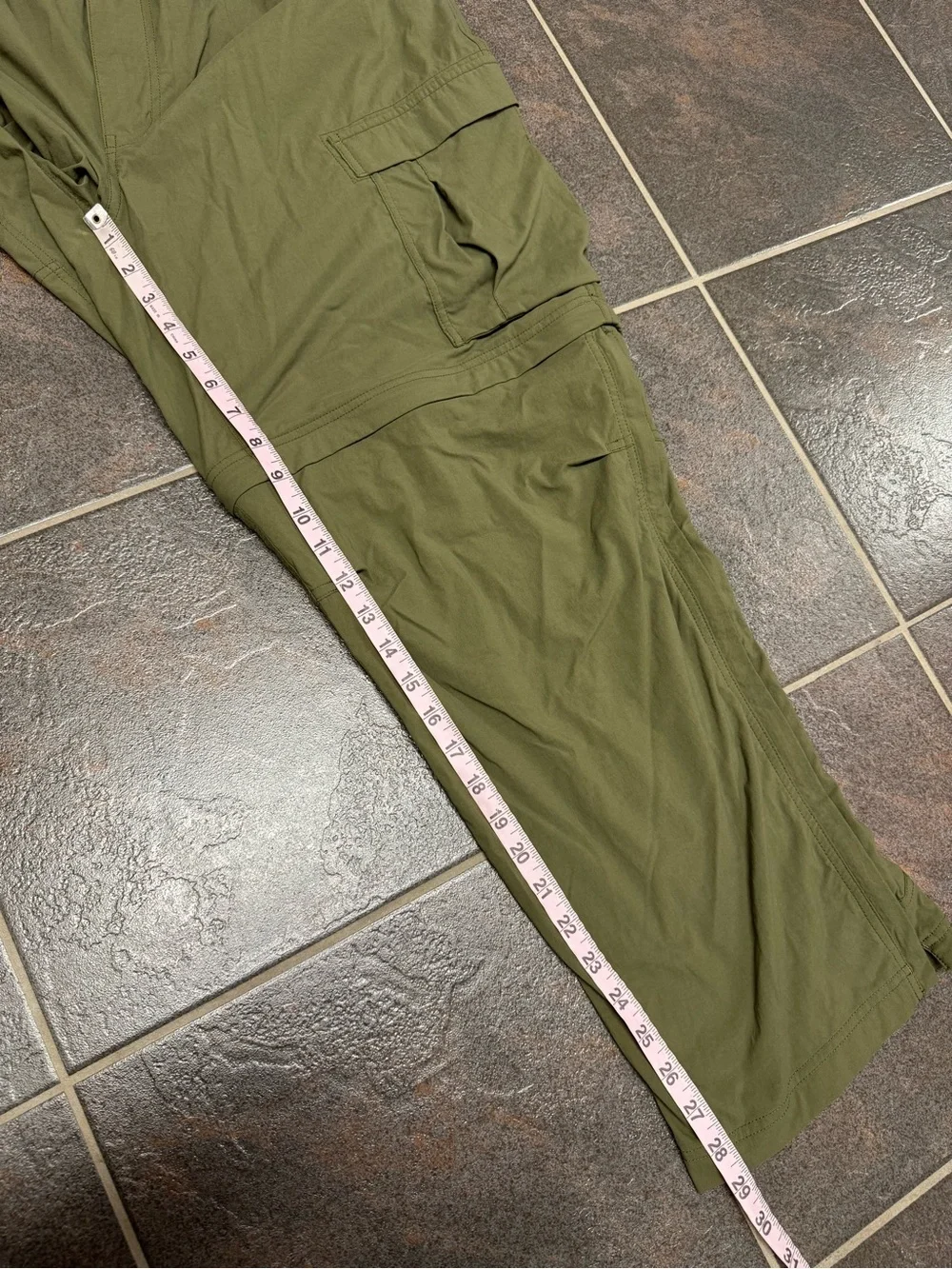 REI Co-Op Zip-Off Hiking Pants Convertible Cargo Utility Mens Green 42W x 30L